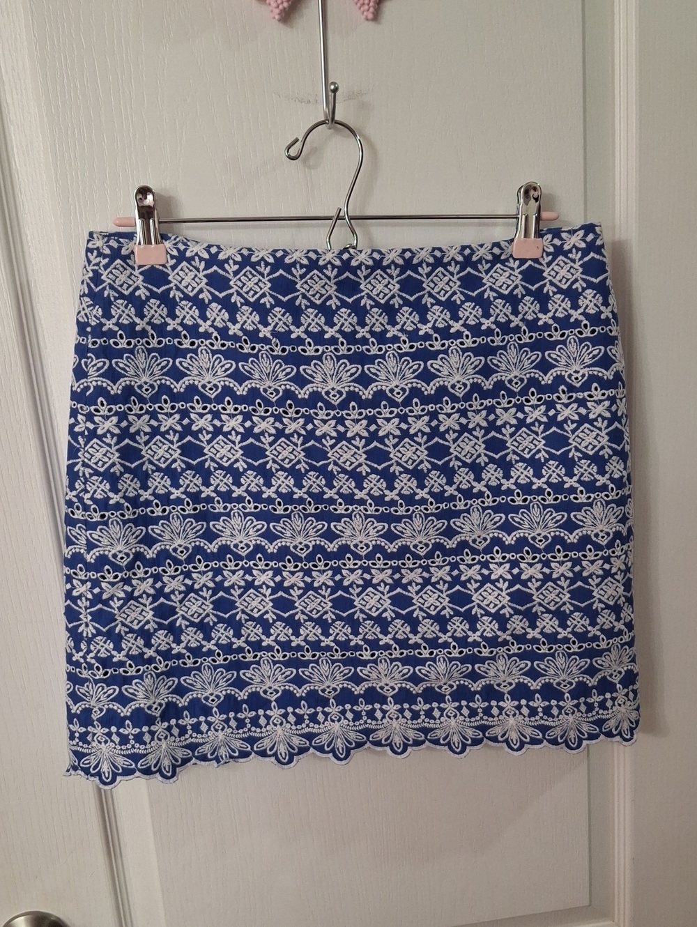 LOFT Petites Blue White Embroidered Eyelet Skirt Excellent Condition  Size 10P